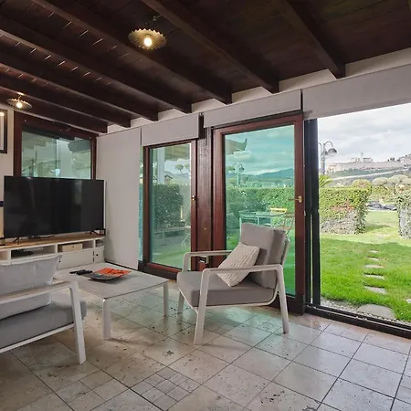 לינה וארוחת בוקר Unica Agri-charming House